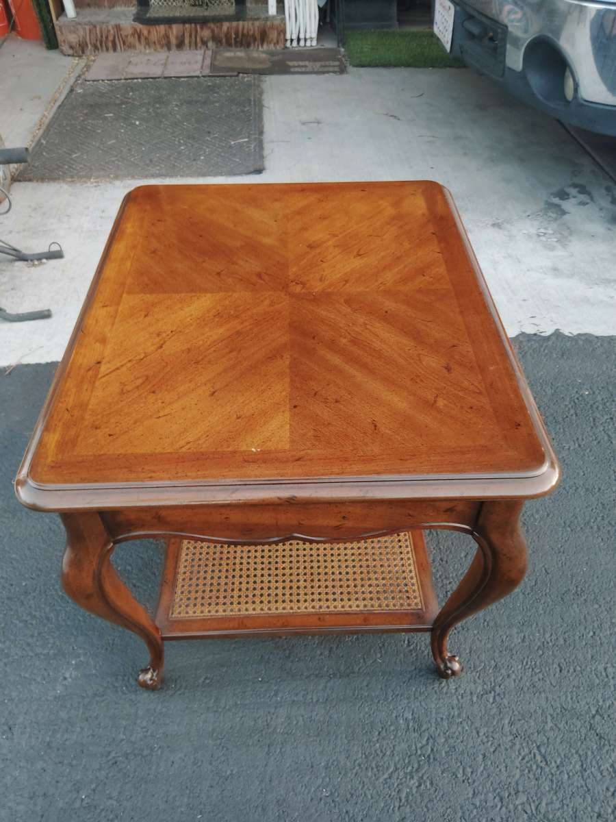 Drexel heritage side table