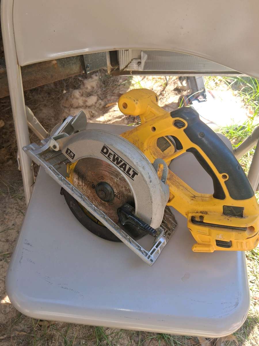 Dewalt circular saw