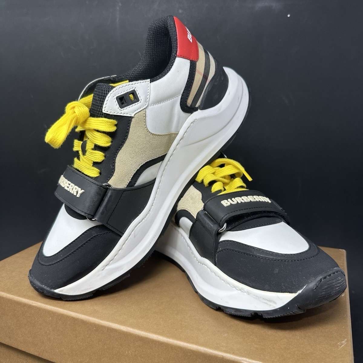 Burberry Gucci Mens Designer