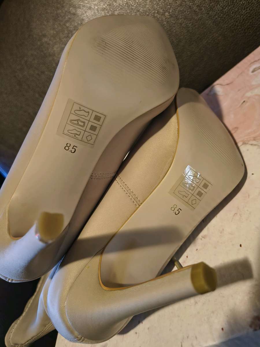 womens high reel boots