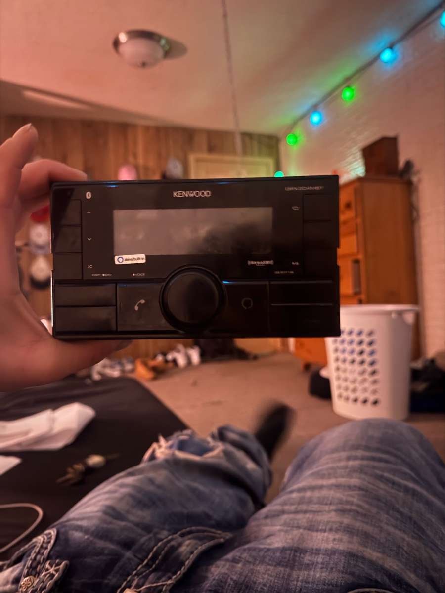 kenwood Bluetooth radio