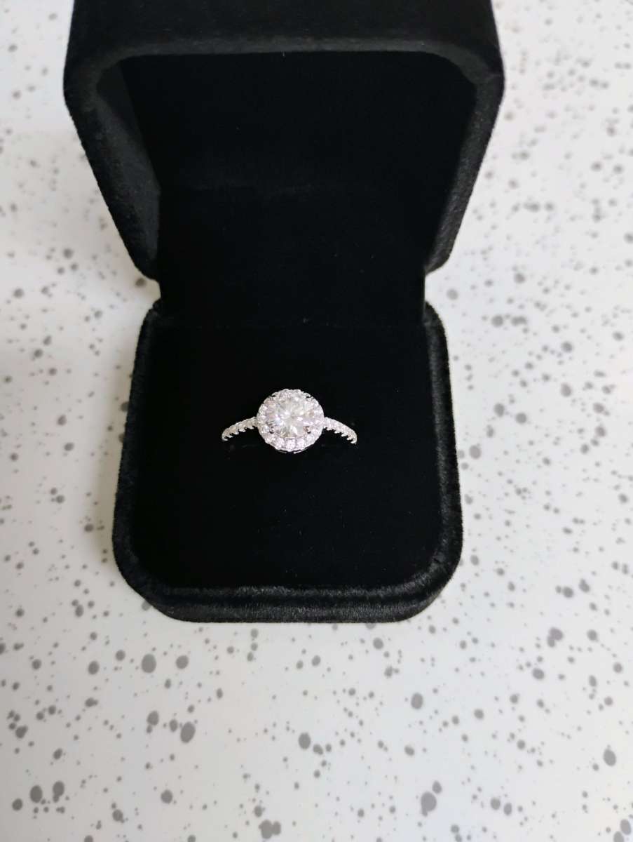 925 Stamped MOISSANITE STONE