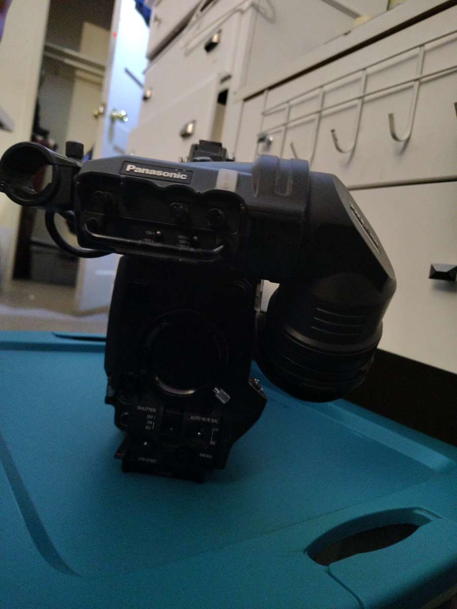 Panasonic AJHDC 27HD VariCan Video Camera