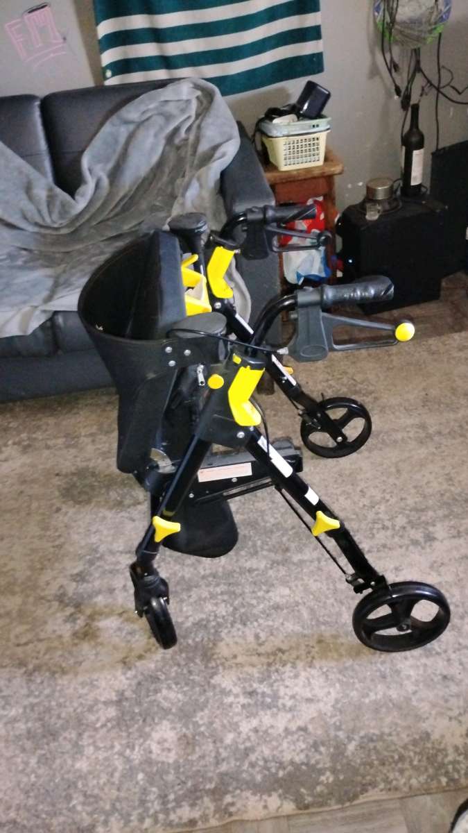 medline stand up an sit down Walker