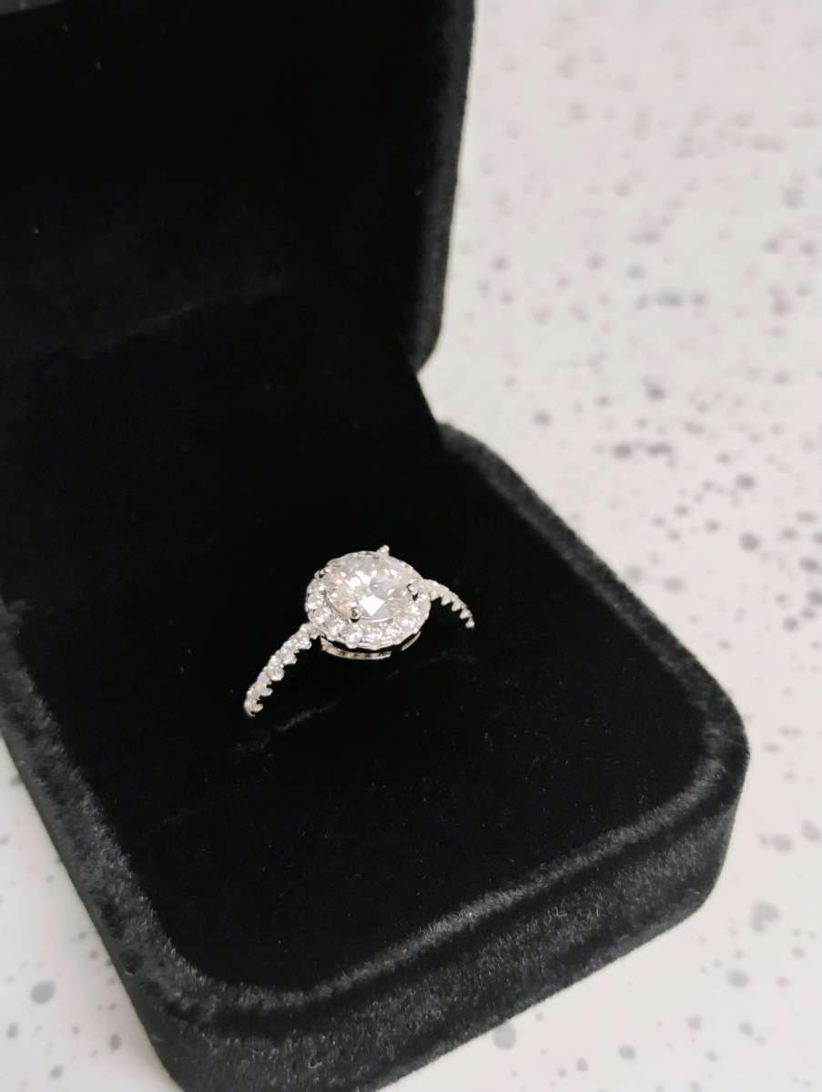 925 Stamped MOISSANITE STONE