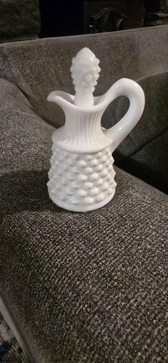 Fenton Milk Glass Set