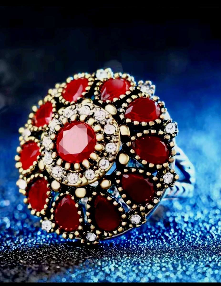 NEW Ruby Misianit Handmade Silver coin Size 8