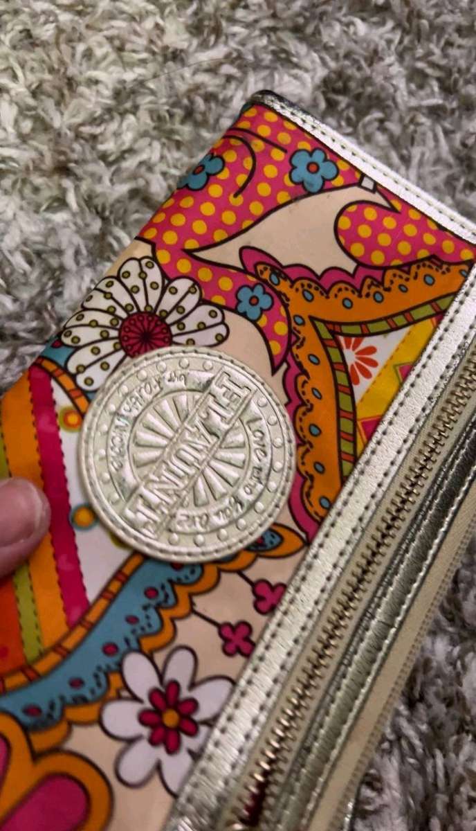 FLAUNT Wristlet Wallet Bold Color Supreme Functionality