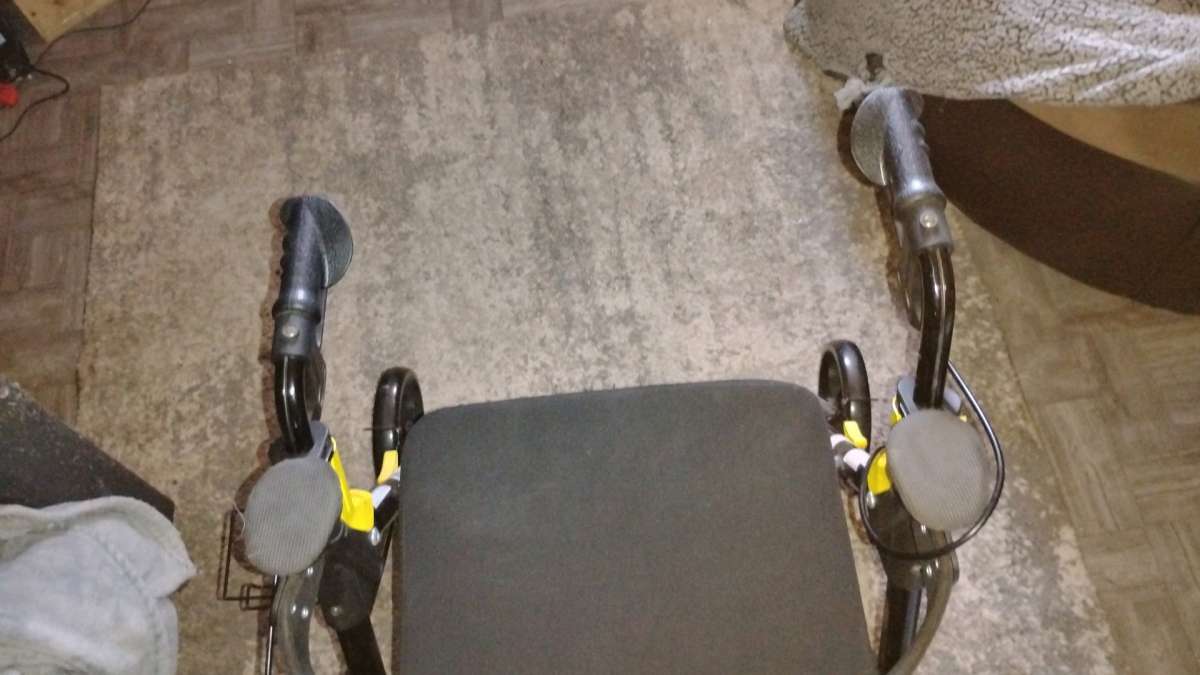 medline stand up an sit down Walker