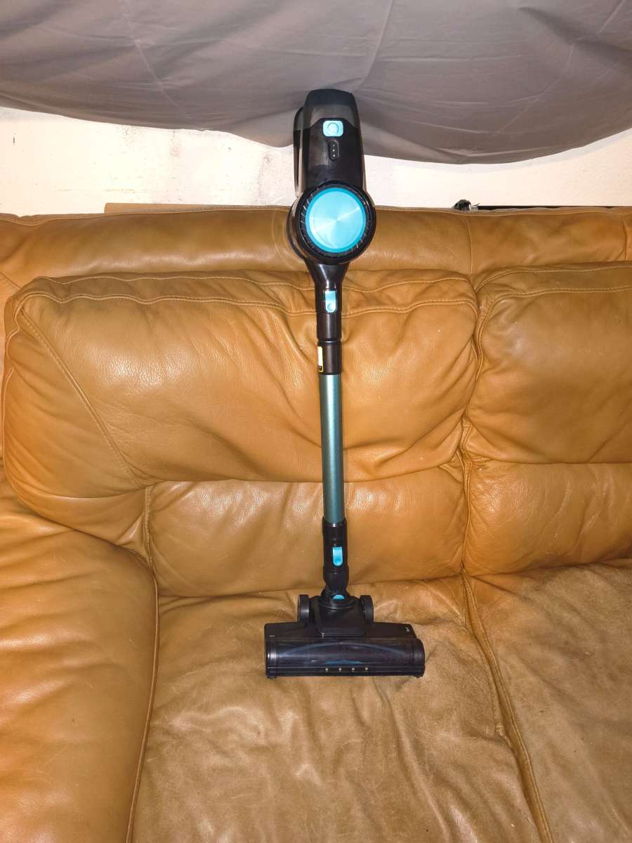 Cordless Vacuum