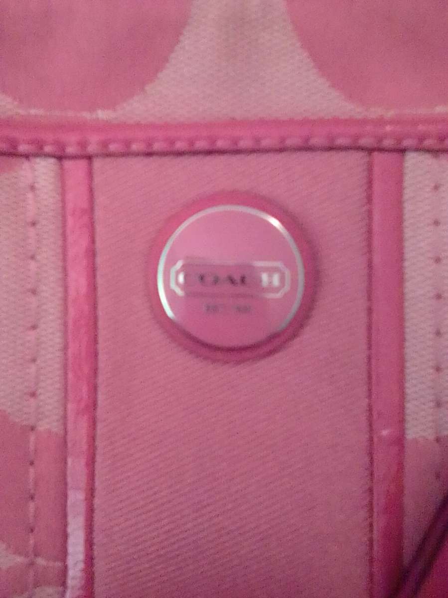 coach pink bag