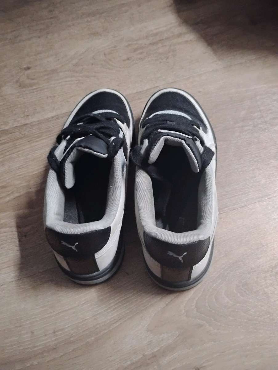 Womens Puma Fashion Sneakers