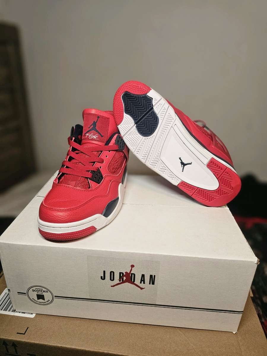 NEW JORDAN RETRO 4 ORIGINAL 2025