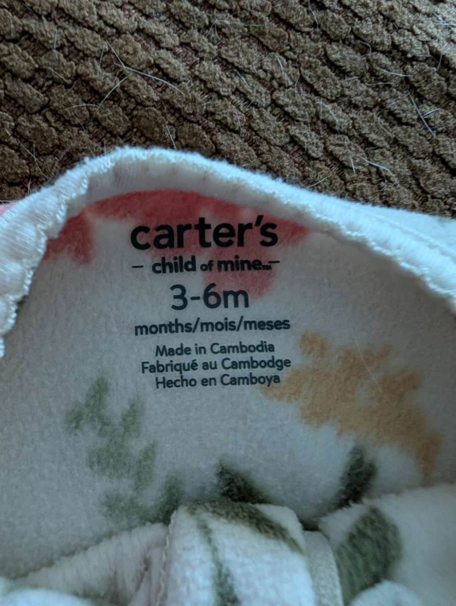 Warm sleepsuit with feet