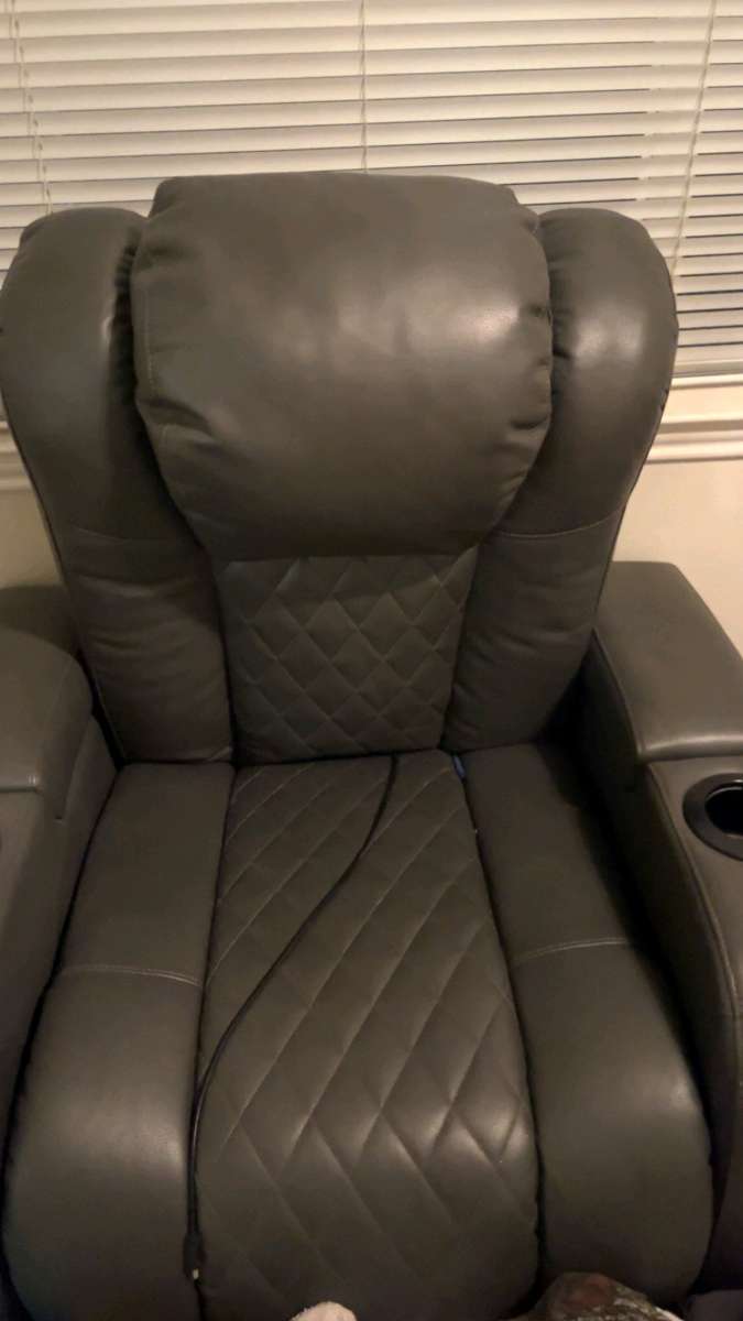 Matching Set Dark Leather Reclining Sofa and Recliner