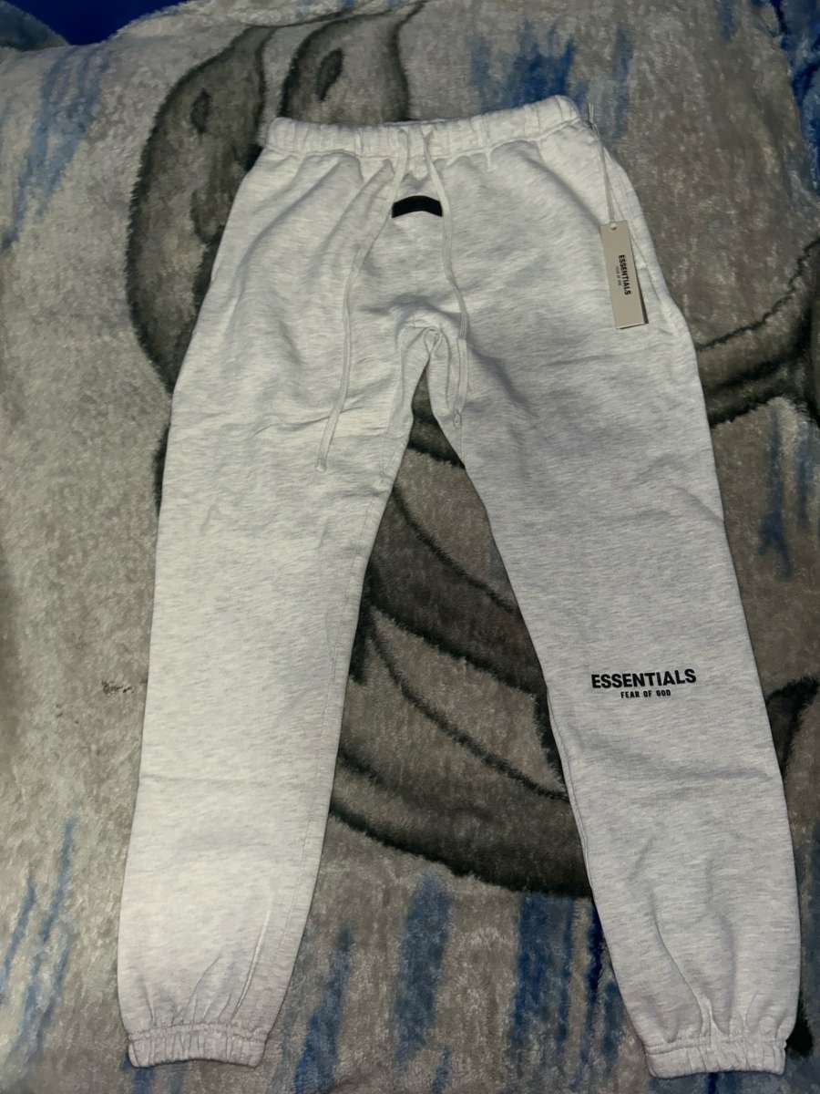 essential sweat pants