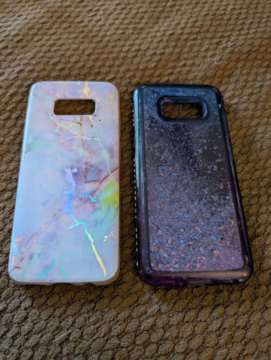 2 Samsung S8 phone cases