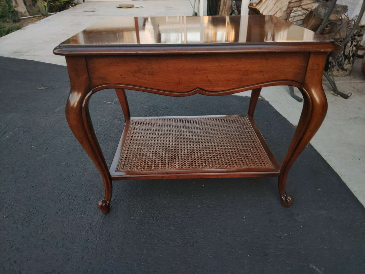 Drexel heritage side table