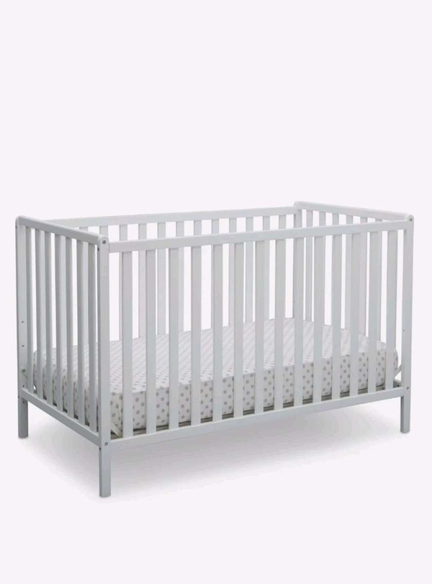 baby crib