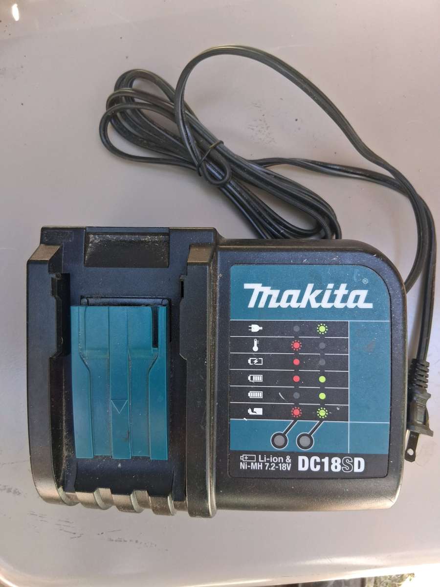 Makita dc18sd charger