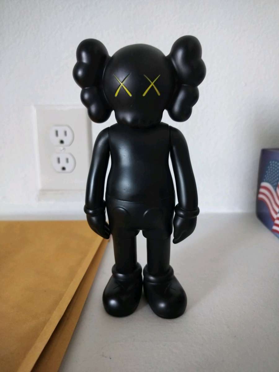 KAWS 2016 edition