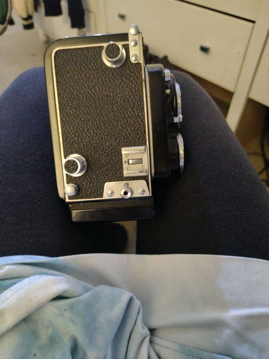 Selling a vintage Minolta CitizenMVL Rokkor camera