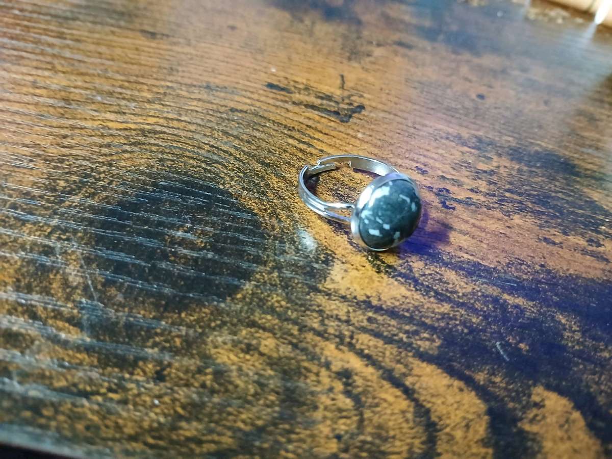 Adjustable Ring with Painted Synthesized Turquoise 12mm Iron