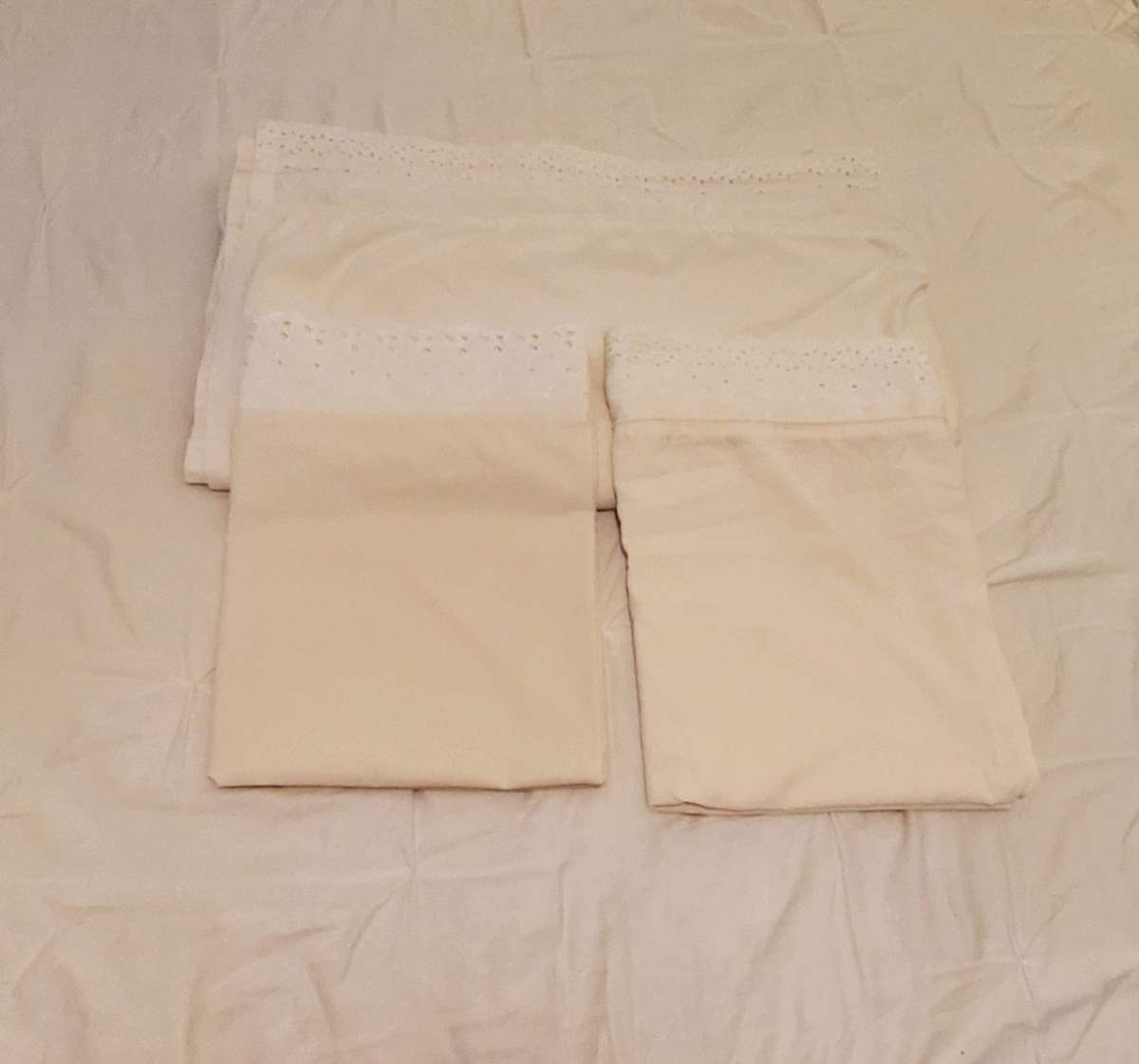 8 Piece Queen Quilt Bed Set Read Description