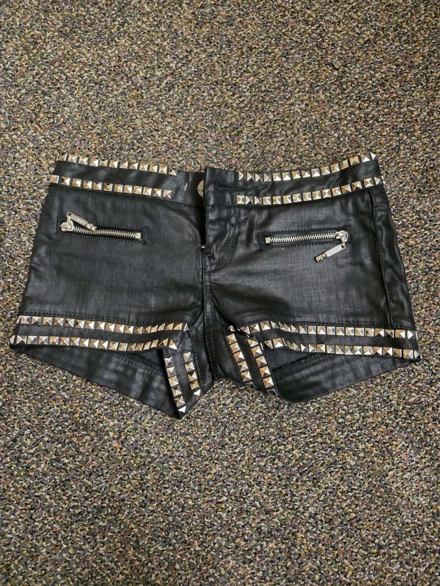 womens guess shorts
