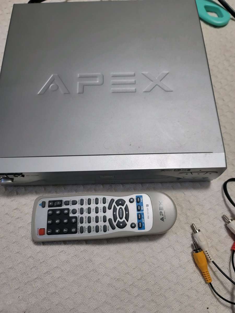 Apex DVD player with remote