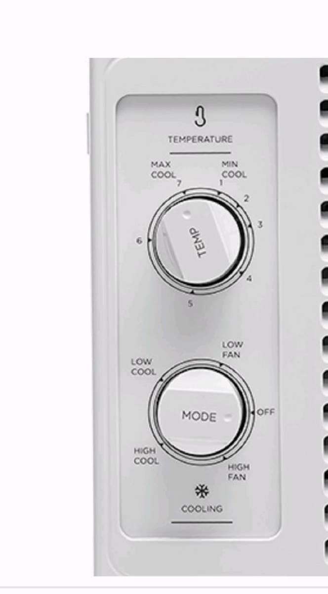 Airon Conditioner Unit in Window