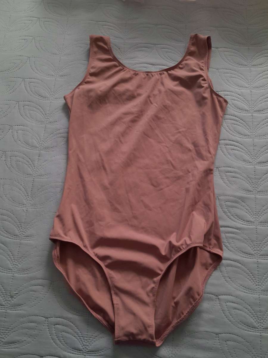 Bundle Ballet gear shoes make up and accessories