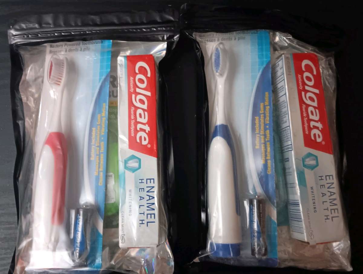 ELECTRIC TOOTHBRUSH KIT
