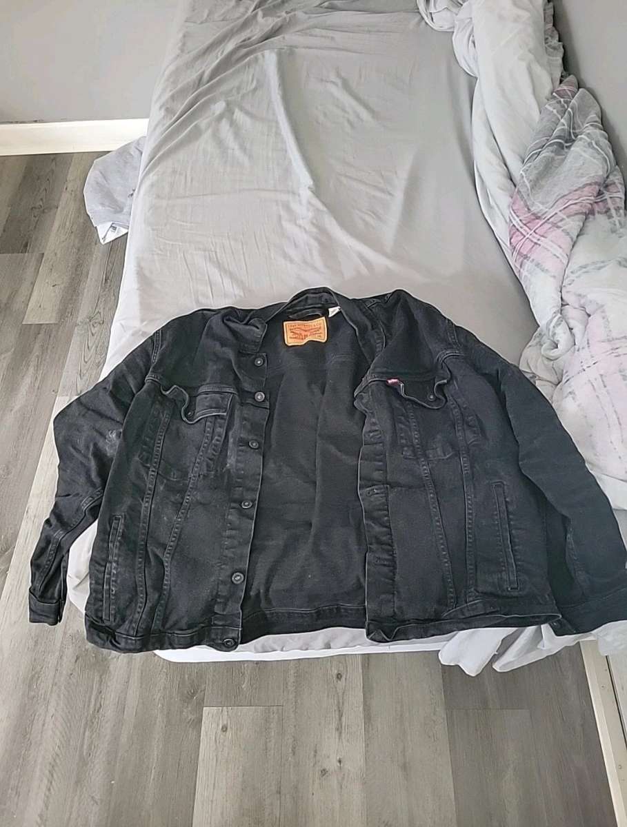 Black Denim Levis Jacket USED