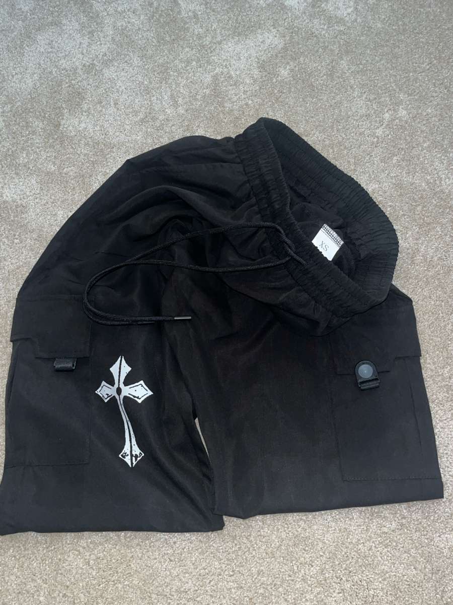 Y2K Cross Graphic  White Cargo Pants Size XS