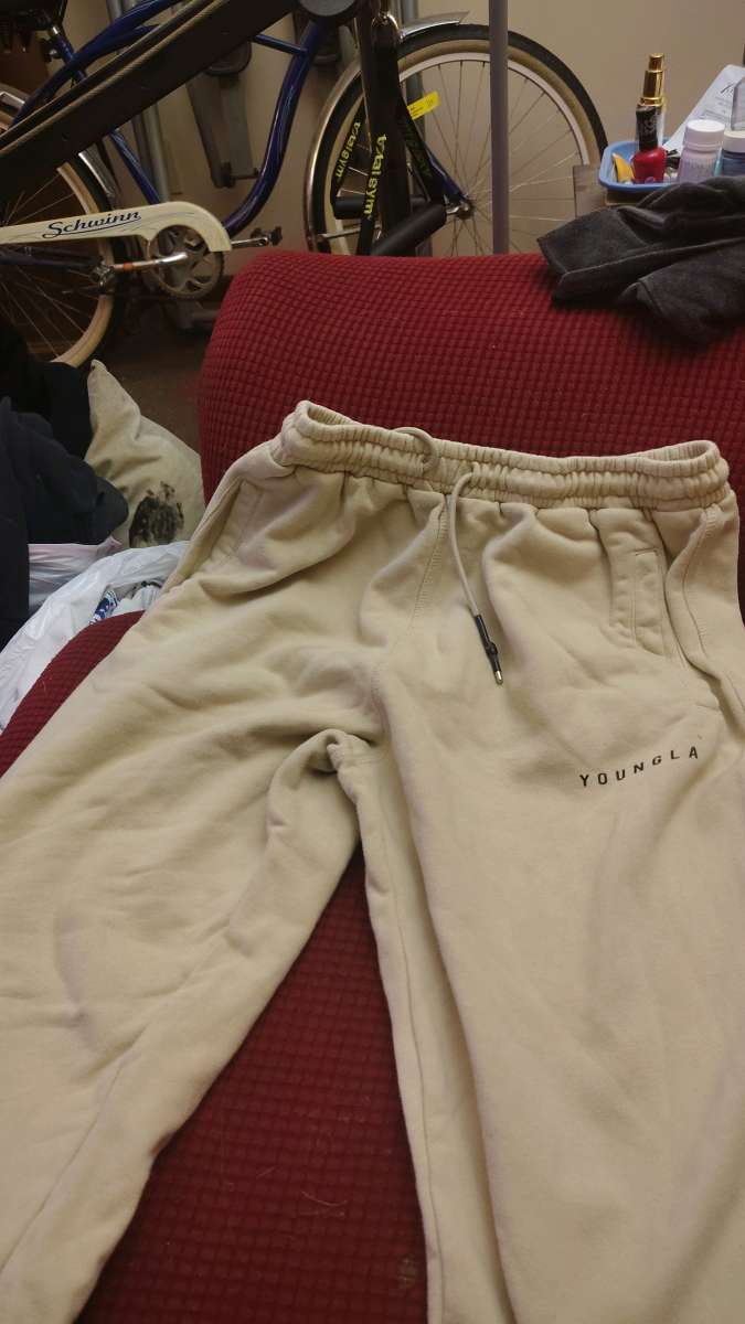YOUNGLA sweatpants
