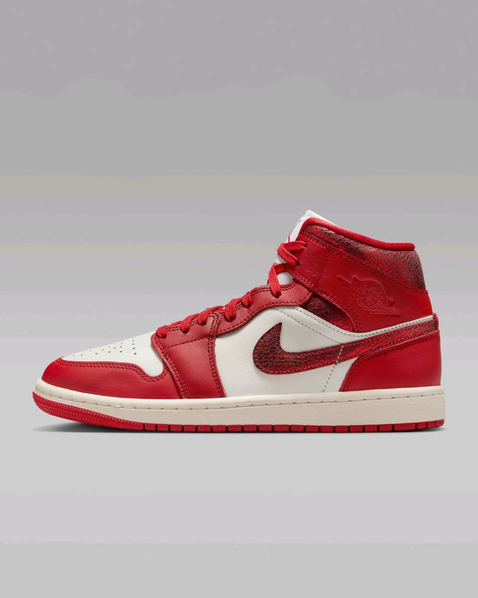 Air Jordan 1 Mid SE