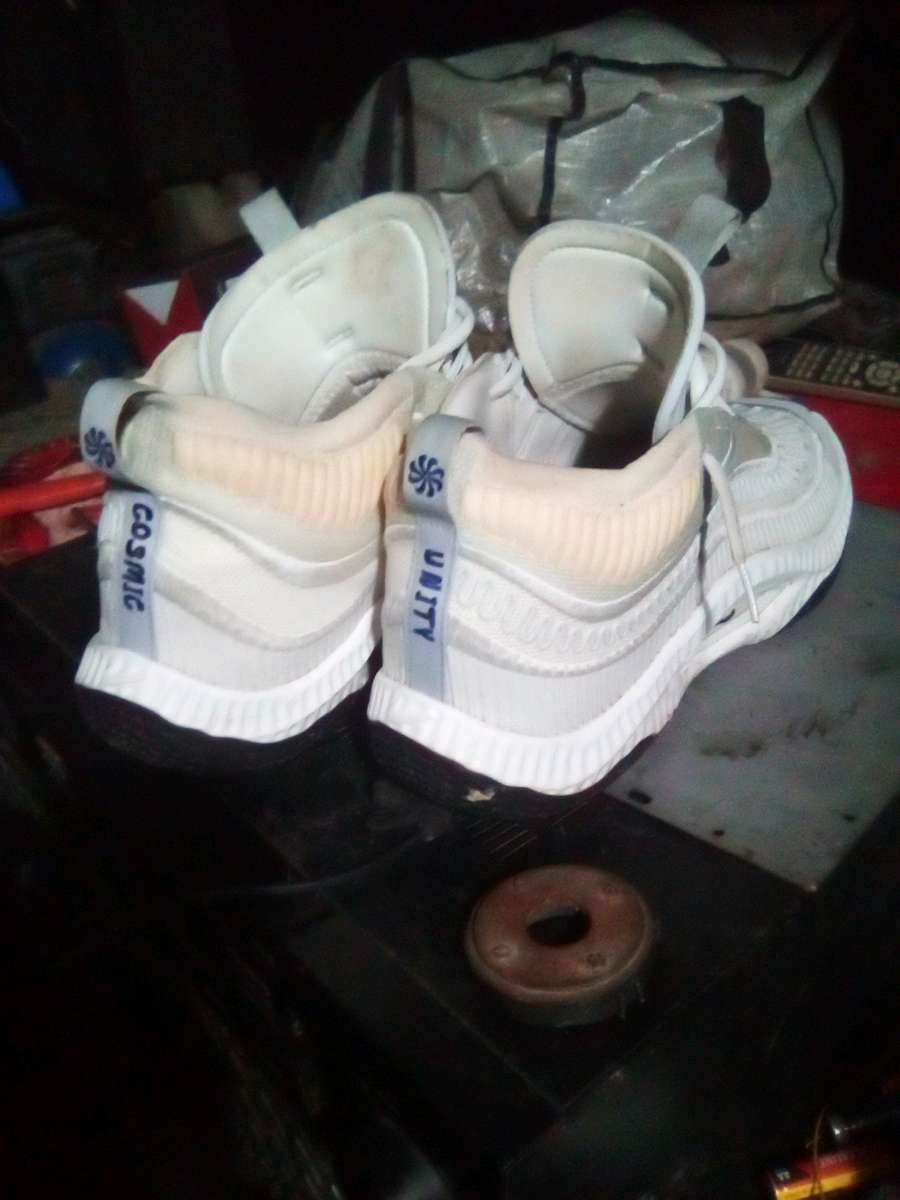 Nike cosmic 3unity
