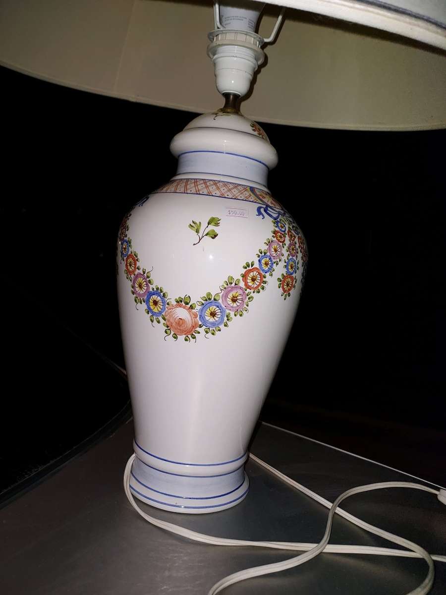Italian hand painted table lamp