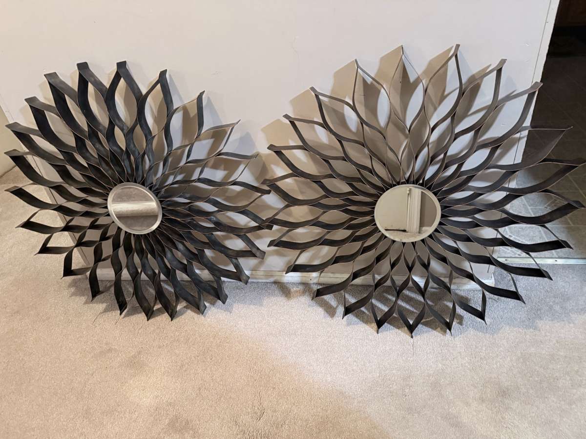 Set of 2 Metal Sunburst Wall Mirrors  Modern Decor
