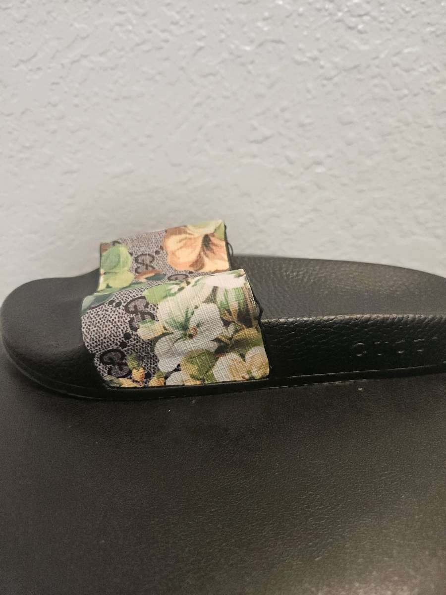 Amputee Super Rare Gucci Slide
