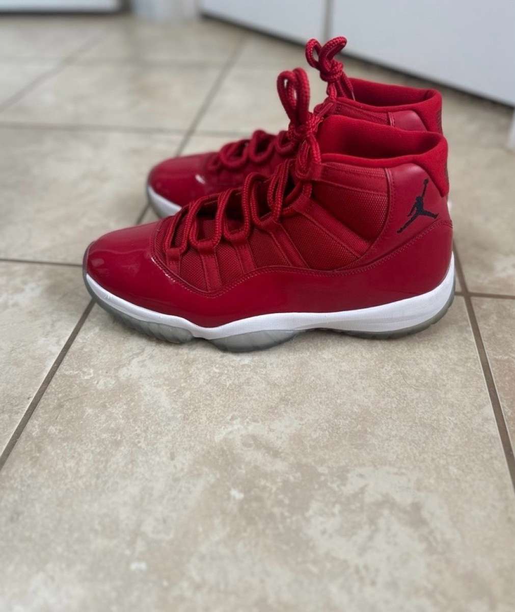 Air Jordan win like 96