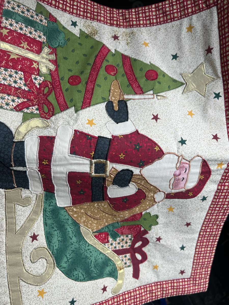 4 vintage Christmas placemats