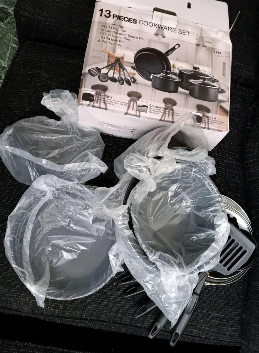 13PC SMALL COOKWEAR SET WITH UTENSILS