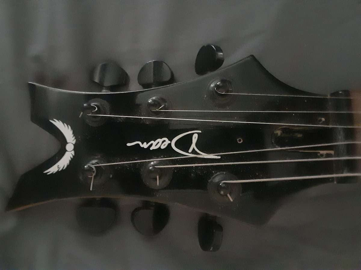 Dean Vendetta Electric Guitar