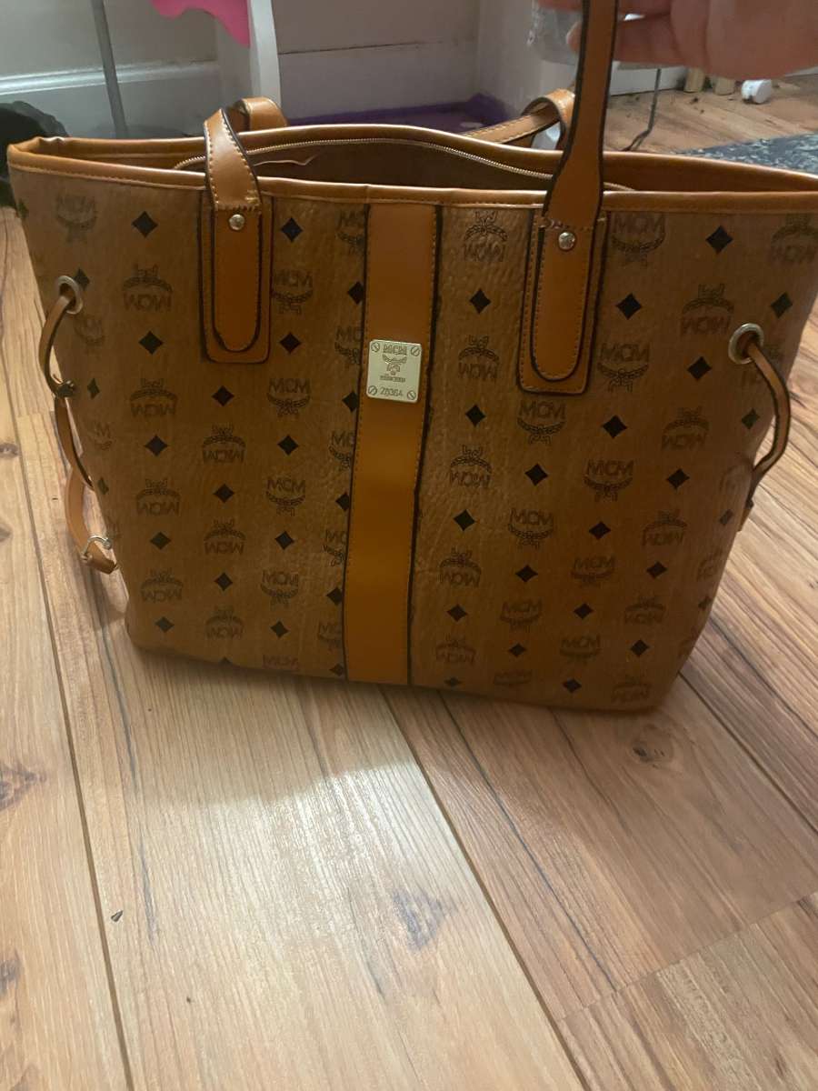 Mcm tote bag