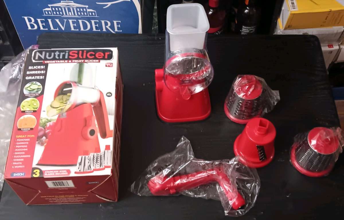 NUTRISLICER SLICING MACHINE