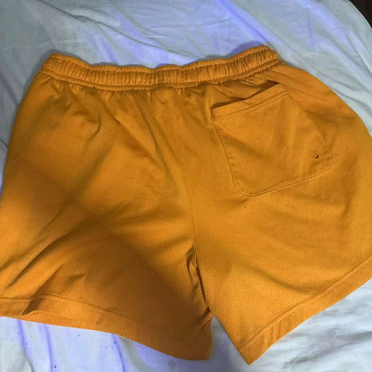 Nike Mens L yellow orange basketball mesh shorts