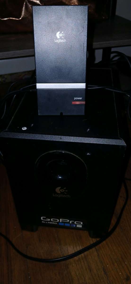 Logitech speakers and subwofer set