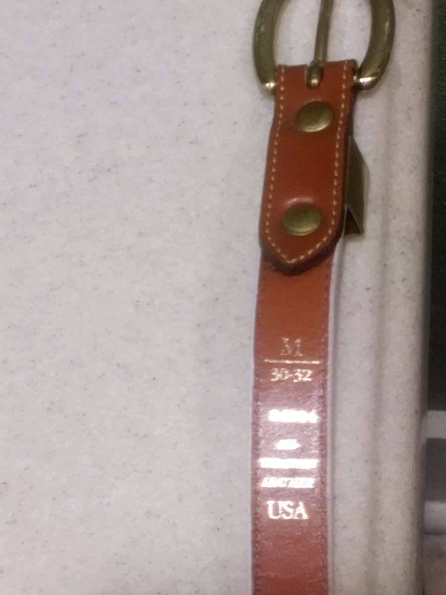 vintage Dooney and Bourke belt